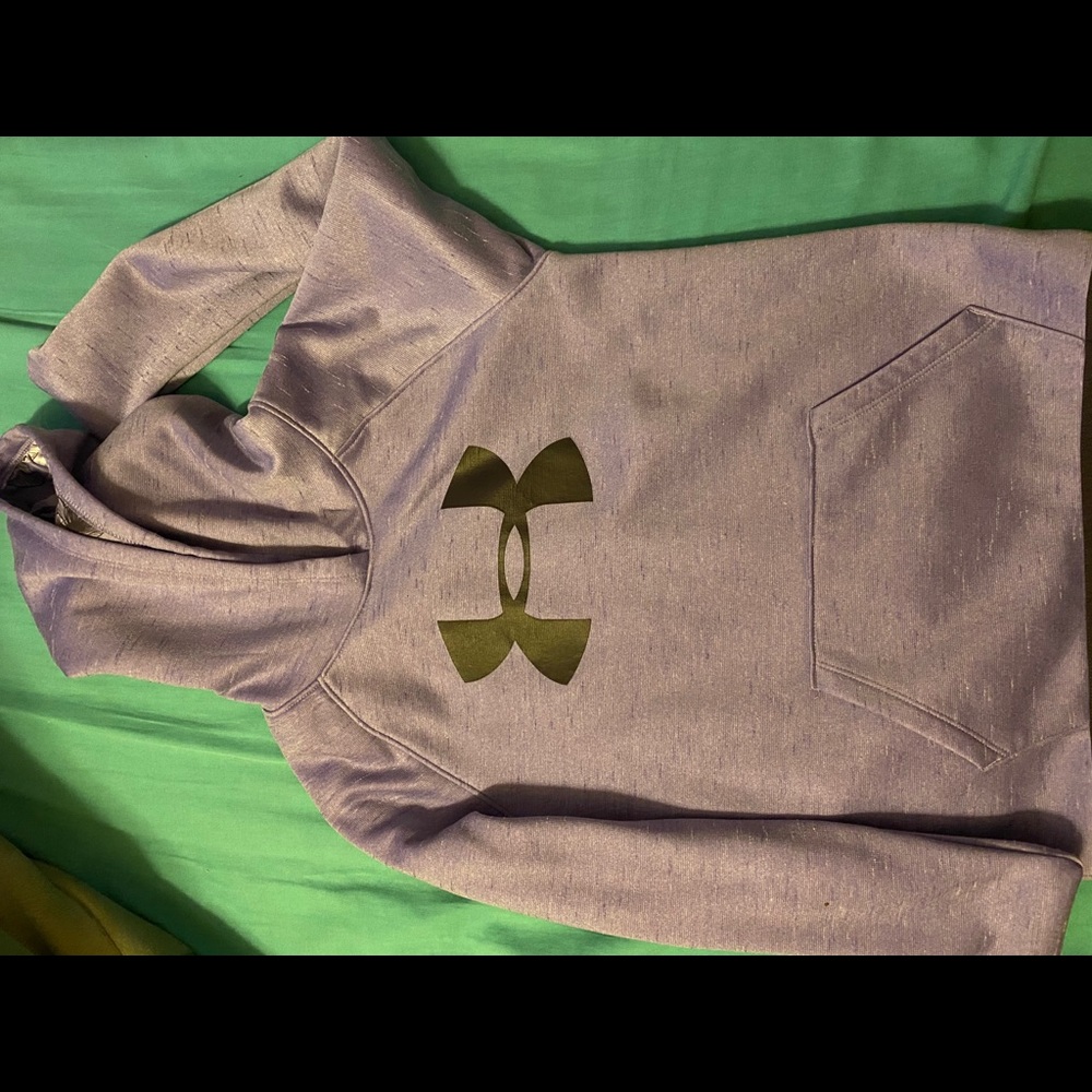 Girls Under Armour hoodie